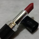 Baton vermelho ultramatte da avon